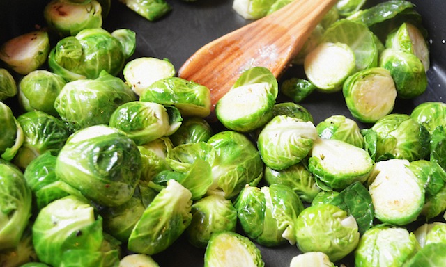 THE_RECIPE_GRINDER_BRUSSEL_SPROUTS_MUSHROOMS9